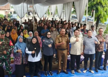 Reses ke Sidomakmur OKU Timur, Lindawati Syaropi Serap Aspirasi Warga