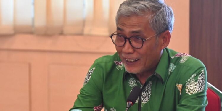 Terungkap! Aqua Diduga dari Sumur Bor, DPR: Publik Telah Disesatkan