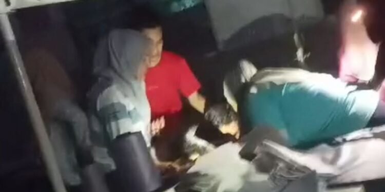 Kesurupan Masal pegawai Pabrik di Cibungbulang Bogor