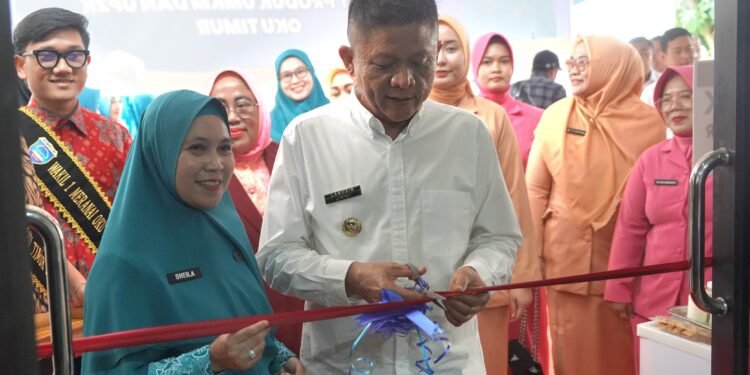 Bupati Berikan Apresiasi Teim PKK OKU Timur Launching Tiga Program Usaha PKK