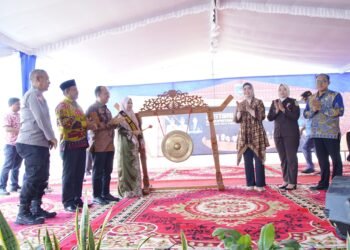 Festival Literasi OKUT Th 2025  Sukses, Kadin Perpustakaan Provinsi Sumsel Fitriana Puji Gedung Pustakaan OKUT