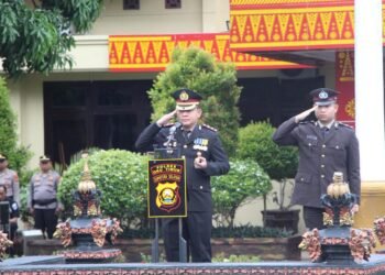 Kapolres OKU Timur AKBP Adik Pimpin Upacara Peringatan Hari Bela Negara