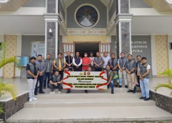 Hari Jadi Intelijen Sat-Intelkam Polres OKU Timur Turun Gunung Bagikan Bansos Dan Doa Bersama