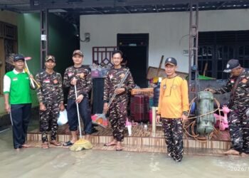 Sergeb Banser Turun Langsung Bantu Bencana Banjir Di OKUT