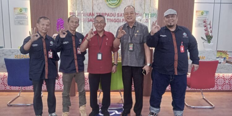 IWO Sum-Sel Mengapresiasi Langkah Pengadilan Tinggi Sum- Sel Mendukung Program IWO