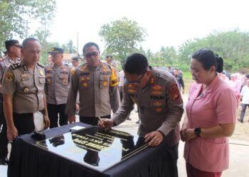 Usai Diresmikan Kapolres OKU Timur  SPPG Siap Barikan 1985 Penerima Mempaat