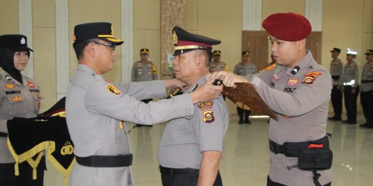 AKP Edi Arianto Kasi Humas Polres OKU Timur,Naik Pangkat Kompol