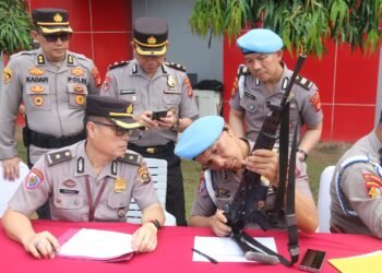 Kapolda Sumsel Gelar Inspeksi Senpi Personel di Mapolda