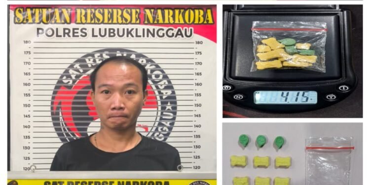 Tabrak Mobil Polisi,Kuril Buang Barang Bukti Extasi