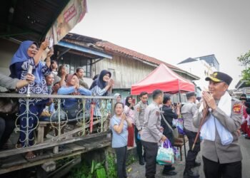 Sentuhan Humanis Polri : Harapan Baru Warga Sumsel Lewat Program Bedah Rumah