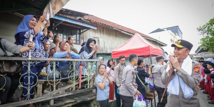 Sentuhan Humanis Polri : Harapan Baru Warga Sumsel Lewat Program Bedah Rumah