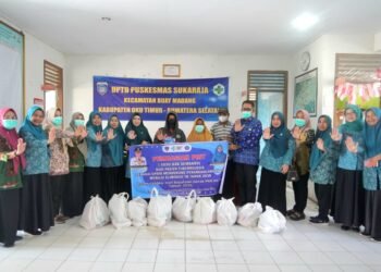 Peduli Pasien TBC, dr. Sheila Serahkan Bantuan Langsung ke 4 Puskesmas OKU Timur