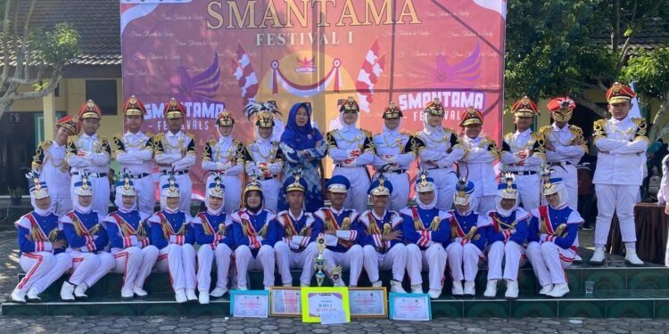 Peringatan Hari Kartini ke-147, SMPN 1 Martapura Gelar Lomba Antar Kelas