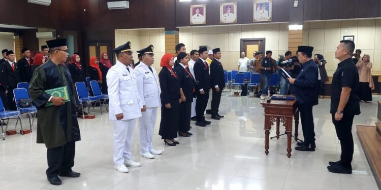 43 Pejabat OKU Timur Dilantik, Sekda Minta Langsung Tancap Gas Tingkatkan Kinerja
