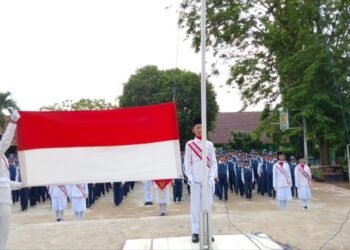 “Hardiknas di SMPN 1 Martapura: Menumbuhkan Rasa Cinta Tanah Air Lewat Pendidikan”