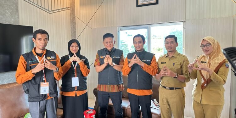 Bupati Jadi Responden Perdana, Sensus Ekonomi 2026 OKU Timur Resmi Dimulai