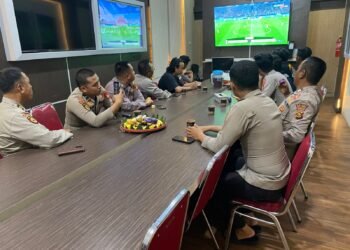 “Perintah Kapolres OKU Timur, Nobar Piala Dunia, UKM Ikut Tersenyum”