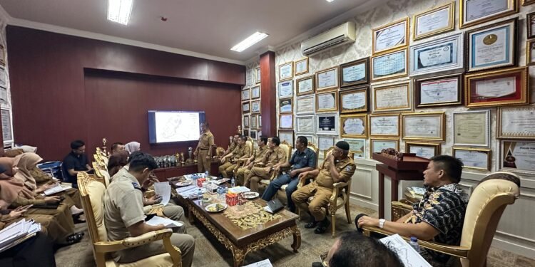 Bupati Enos Bergerak Cepat Kawal Penyelesaian Tapal Batas OKU Timur–OKI