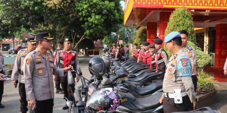 Kapolres OKU Timur, Ingatkan Personel Rawat dan Gunakan Sesuai Tugas