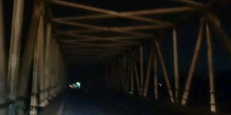 Jembatan Komering Berubah Angker, Gelap Gulita
