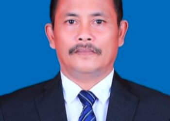 12 Tahun Mengabdi,Drs Ribut Cetak Lulusan Siap Kerja