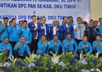 Lantik Ribuan Relawan di OKU Timur, Iskandar Perkuat Basis PAN Menuju Pemilu 2029